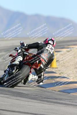 media/Jan-10-2026-Race Pace (Sat) [[3e4fee349c]]/2-Verified/Session 4 (Turn 12 Backside)/